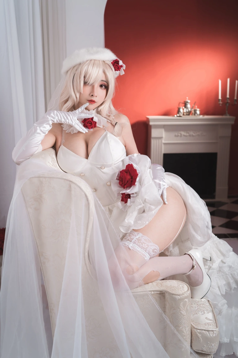 《G36c花嫁》｜rioko凉凉子 · 25张写真