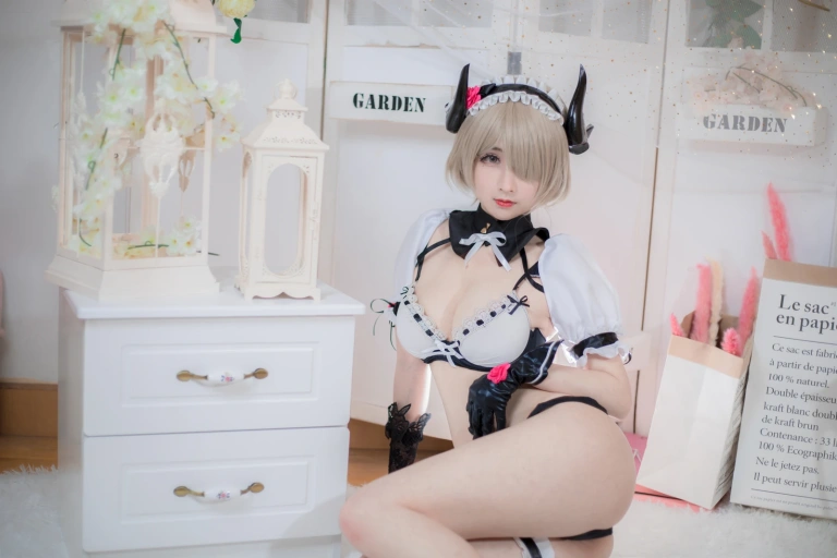 《丽塔内衣》｜rioko凉凉子 · 10张写真