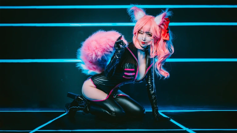 《玉藻前》｜rioko凉凉子 · 20张写真