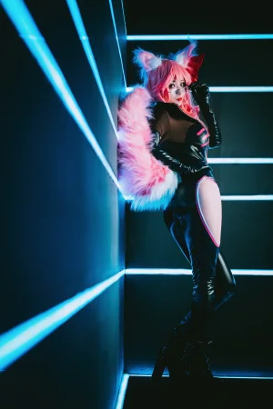 《玉藻前》｜rioko凉凉子 · 20张写真