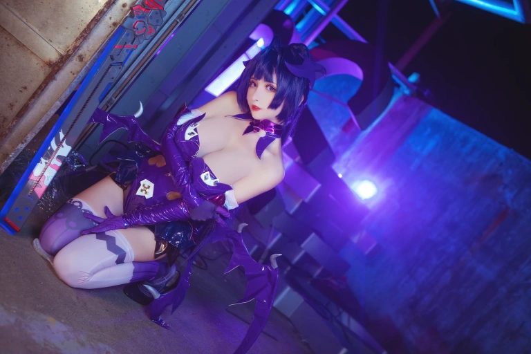 《魅魔芽衣》｜rioko凉凉子 · 22张写真