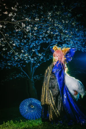 《玉藻前满破》｜rioko凉凉子 · 14张写真