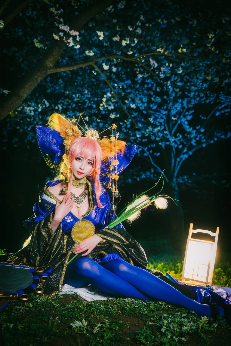 《玉藻前满破》｜rioko凉凉子 · 14张写真