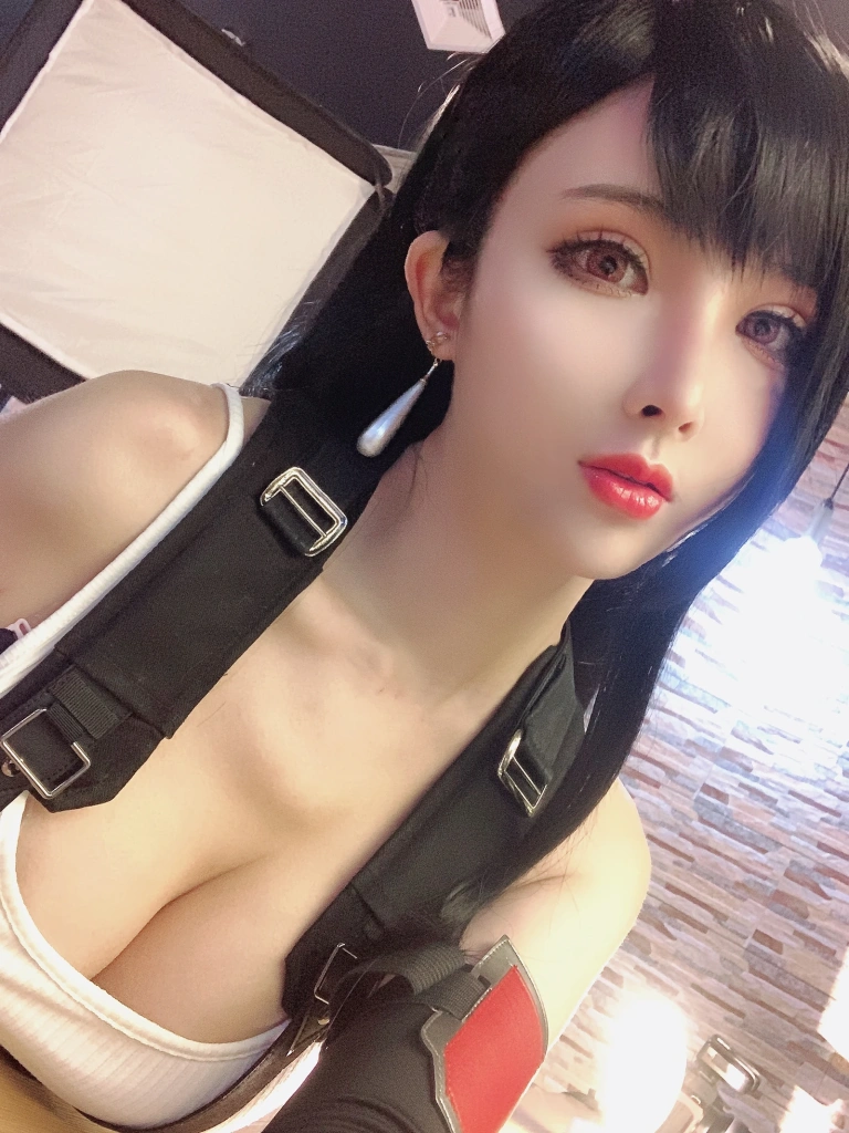 《蒂法自拍》｜rioko凉凉子 · 19张写真