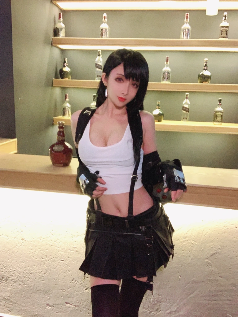 《蒂法自拍》｜rioko凉凉子 · 19张写真