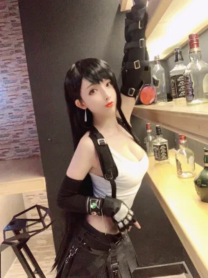 《蒂法自拍》｜rioko凉凉子 · 19张写真