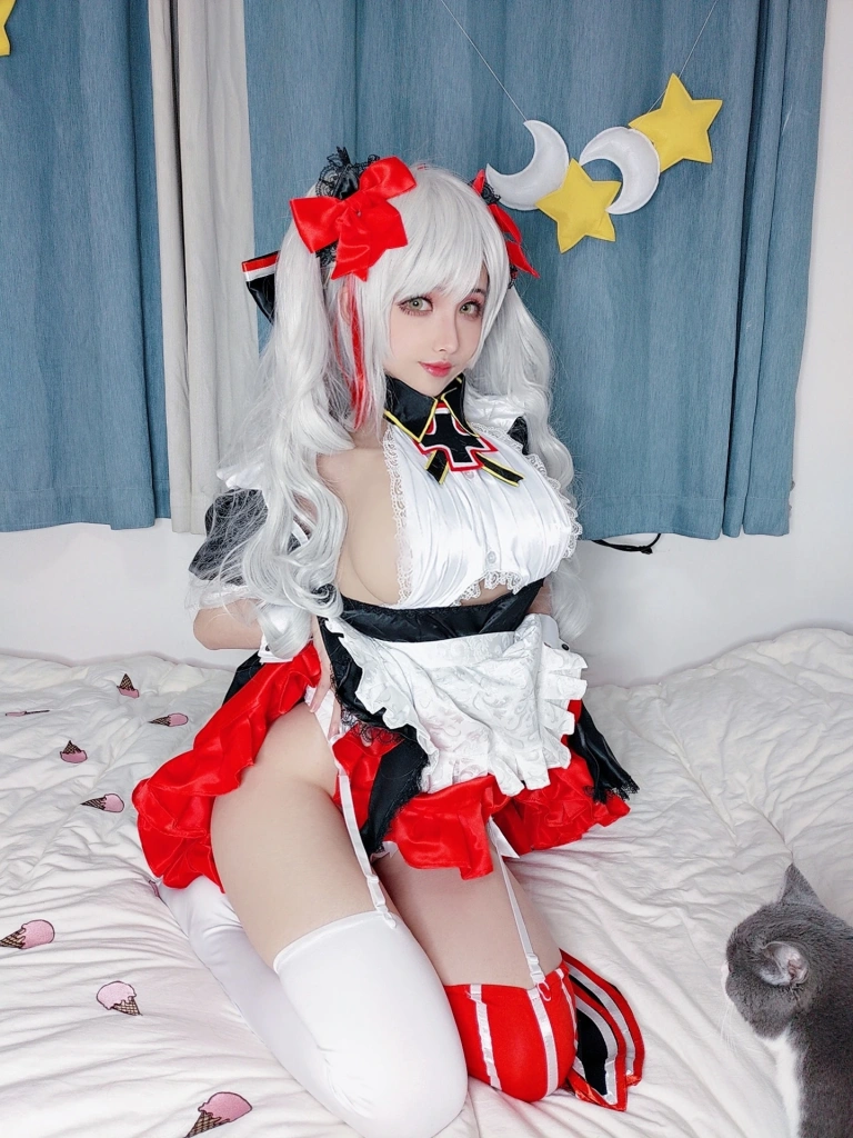 《欧根女仆》｜rioko凉凉子 · 29张写真