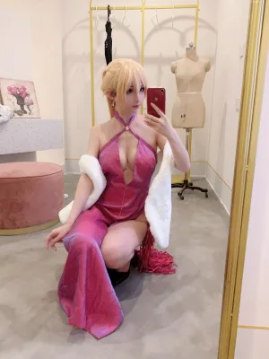 《OTS-14礼服》｜rioko凉凉子 · 25张写真、1 个视频