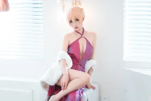 《OTS-14礼服》｜rioko凉凉子 · 25张写真、1 个视频