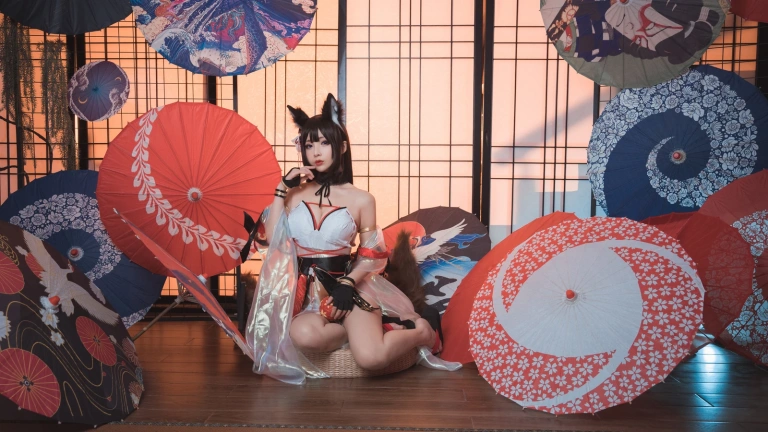 《天城泳装》｜rioko凉凉子 · 30张写真