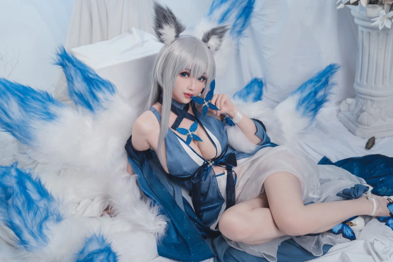 《信浓礼服》｜rioko凉凉子 · 32张写真