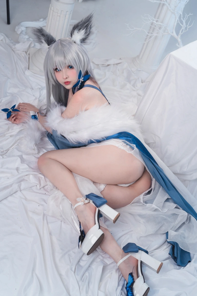 《信浓礼服》｜rioko凉凉子 · 32张写真