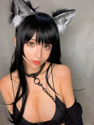 《黑狼自拍》｜rioko凉凉子 · 20张写真