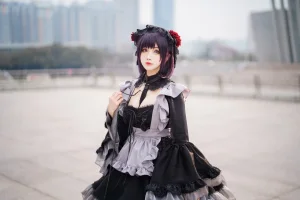 《更衣人偶坠入爱河 喜多川海梦cos+黑江雫女仆装（漫展+game）》｜rioko凉凉子 · 108张写真、6 个视频