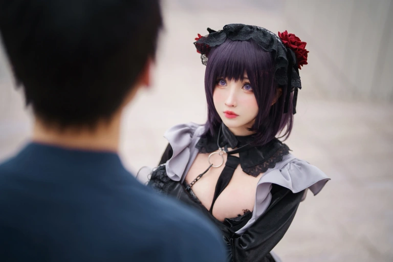 《更衣人偶坠入爱河 喜多川海梦cos+黑江雫女仆装（漫展+game）》｜rioko凉凉子 · 108张写真、6 个视频