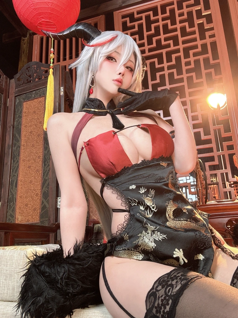 《龙年龙图》｜rioko凉凉子 · 20张写真、1 个视频