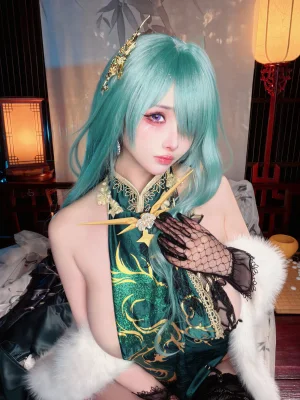 《碧蓝航线 莫斯科》｜rioko凉凉子 · 30张写真