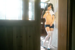 《春の更衣室 体操服》｜rua阮阮 · 47张写真