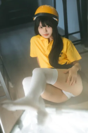 《外卖员》｜rua阮阮 · 40张写真