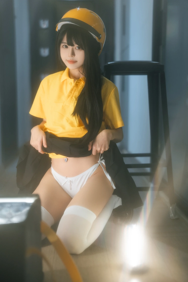 《外卖员》｜rua阮阮 · 40张写真