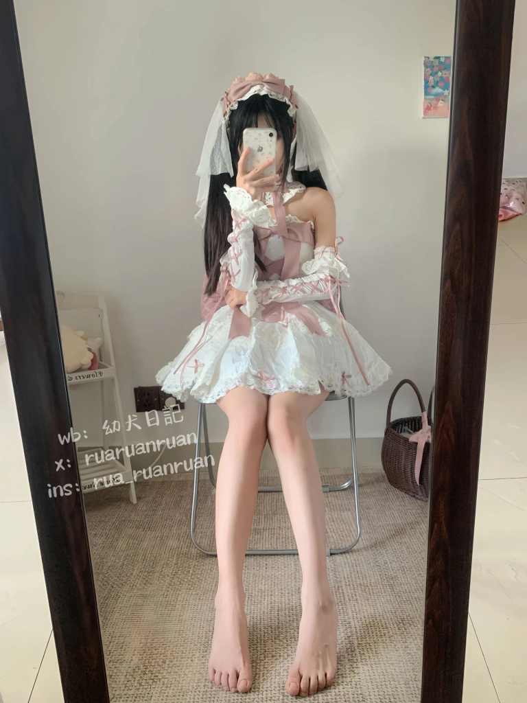 《初恋缎带》｜rua阮阮 · 18张写真
