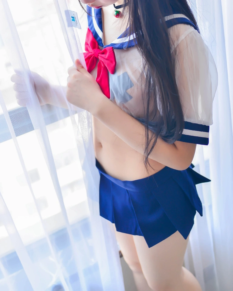 《透明JK》｜雪琪SAMA · 20张写真