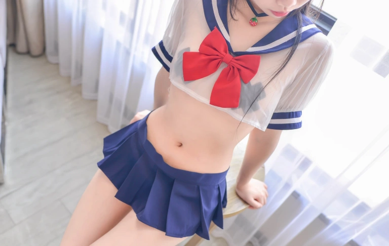 《透明JK》｜雪琪SAMA · 20张写真