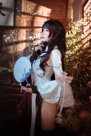 《95玉玲珑》｜Shika小鹿鹿 · 9张写真