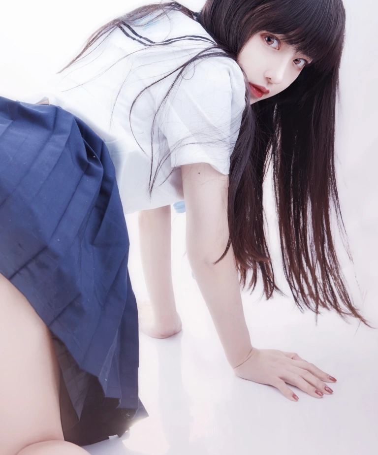 《JK学姐》｜Shika小鹿鹿 · 9张写真