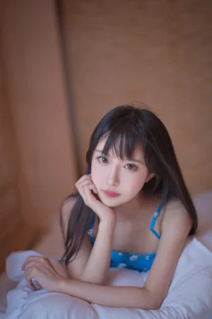 《蓝裙子》｜Shika小鹿鹿 · 16张写真