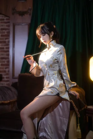 《中秋旗袍》｜Shika小鹿鹿 · 12张写真