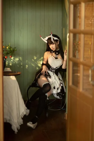 《能代女仆》｜Shika小鹿鹿 · 44张写真
