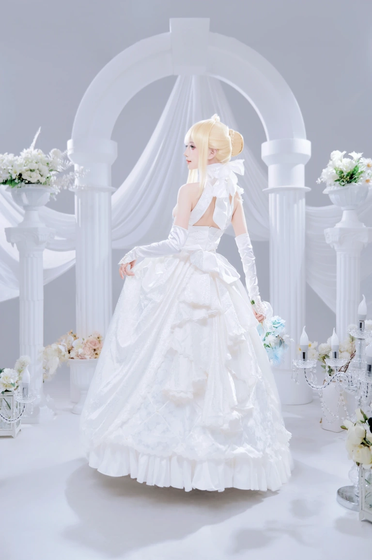 《Saber花嫁》｜Shika小鹿鹿 · 22张写真