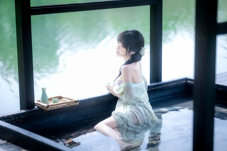 《江南水色》｜Shika小鹿鹿 · 65张写真、3 个视频