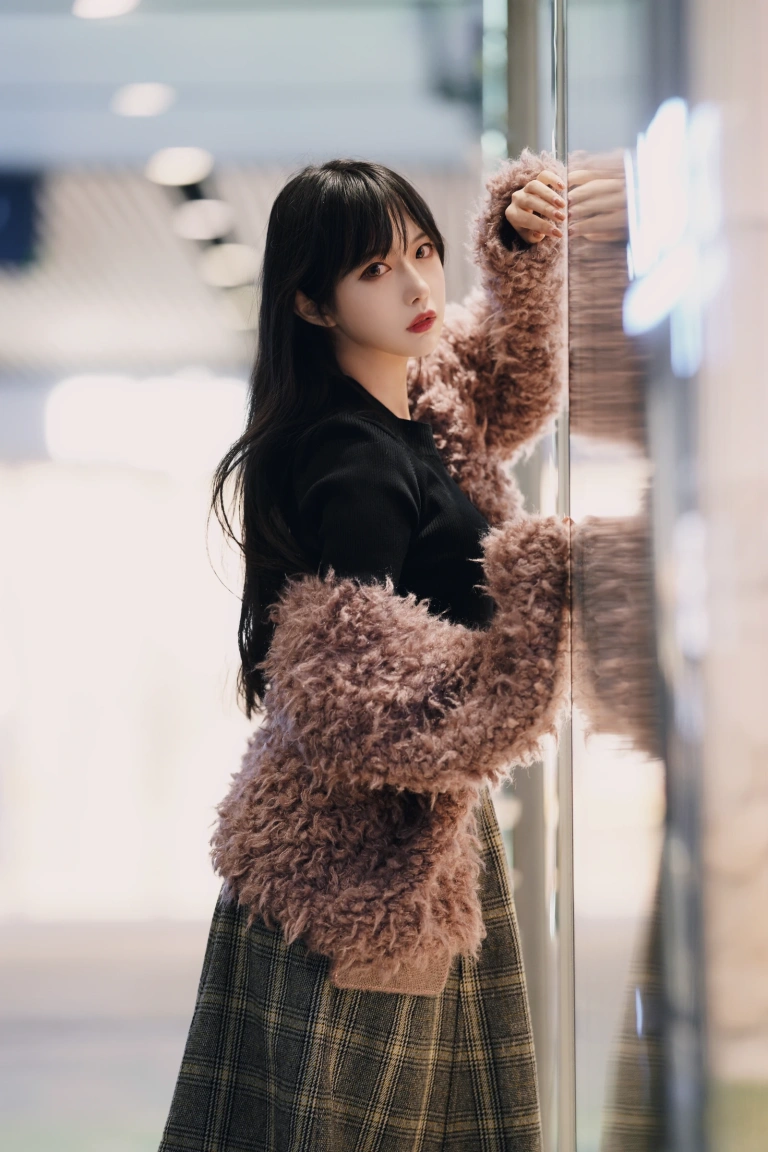 《街拍》｜Shika小鹿鹿 · 31张写真