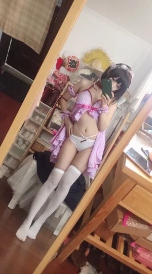 《路人女主》｜Shika小鹿鹿 · 40张写真