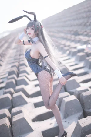 《麻衣学姐》｜Shika小鹿鹿 · 18张写真