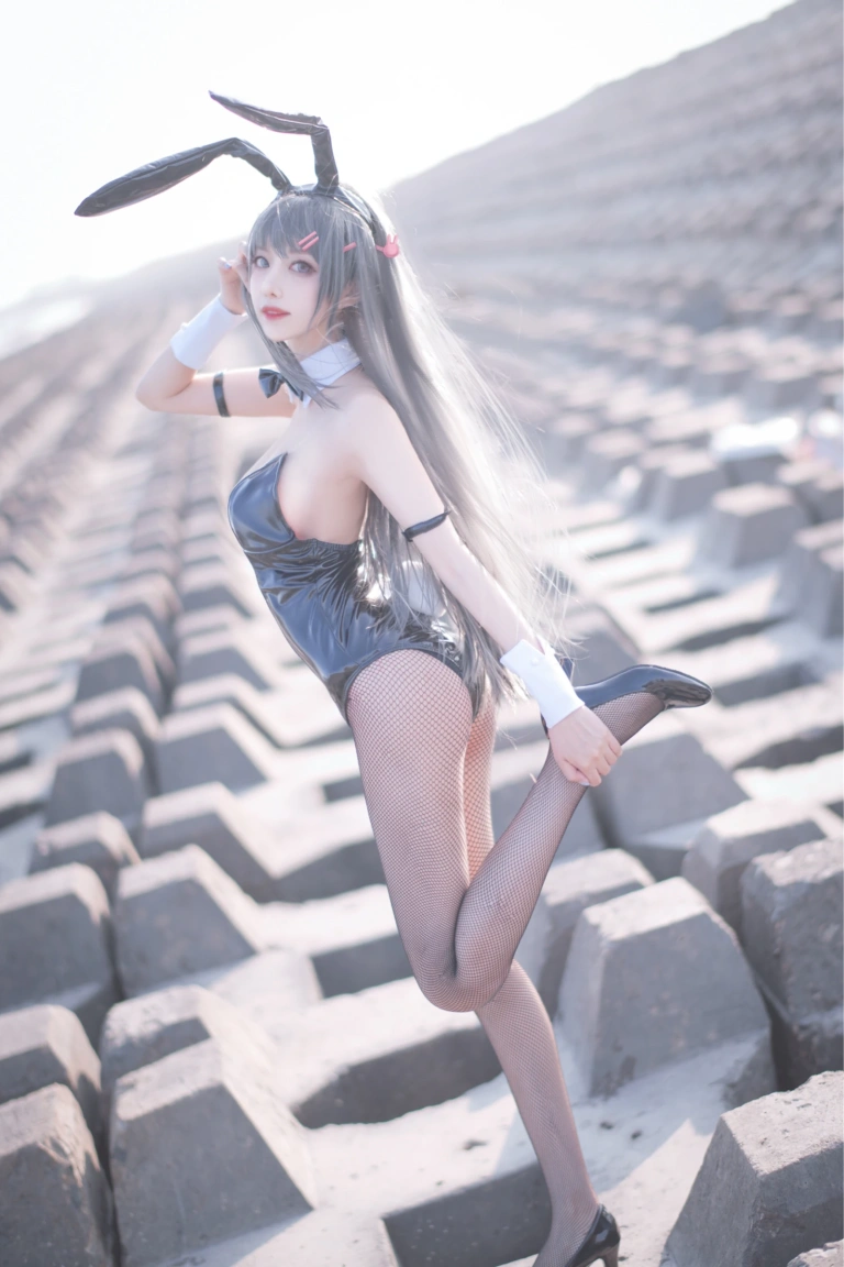 《麻衣学姐》｜Shika小鹿鹿 · 18张写真