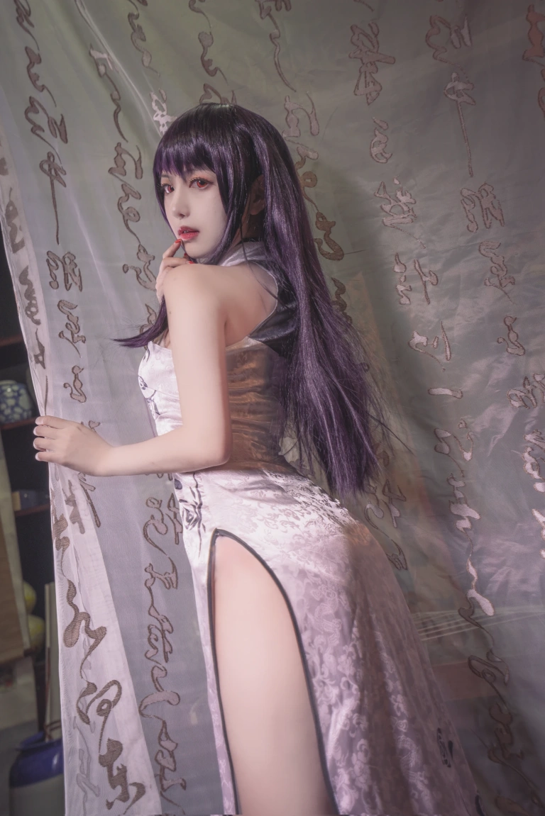 《学姐旗袍》｜Shika小鹿鹿 · 13张写真
