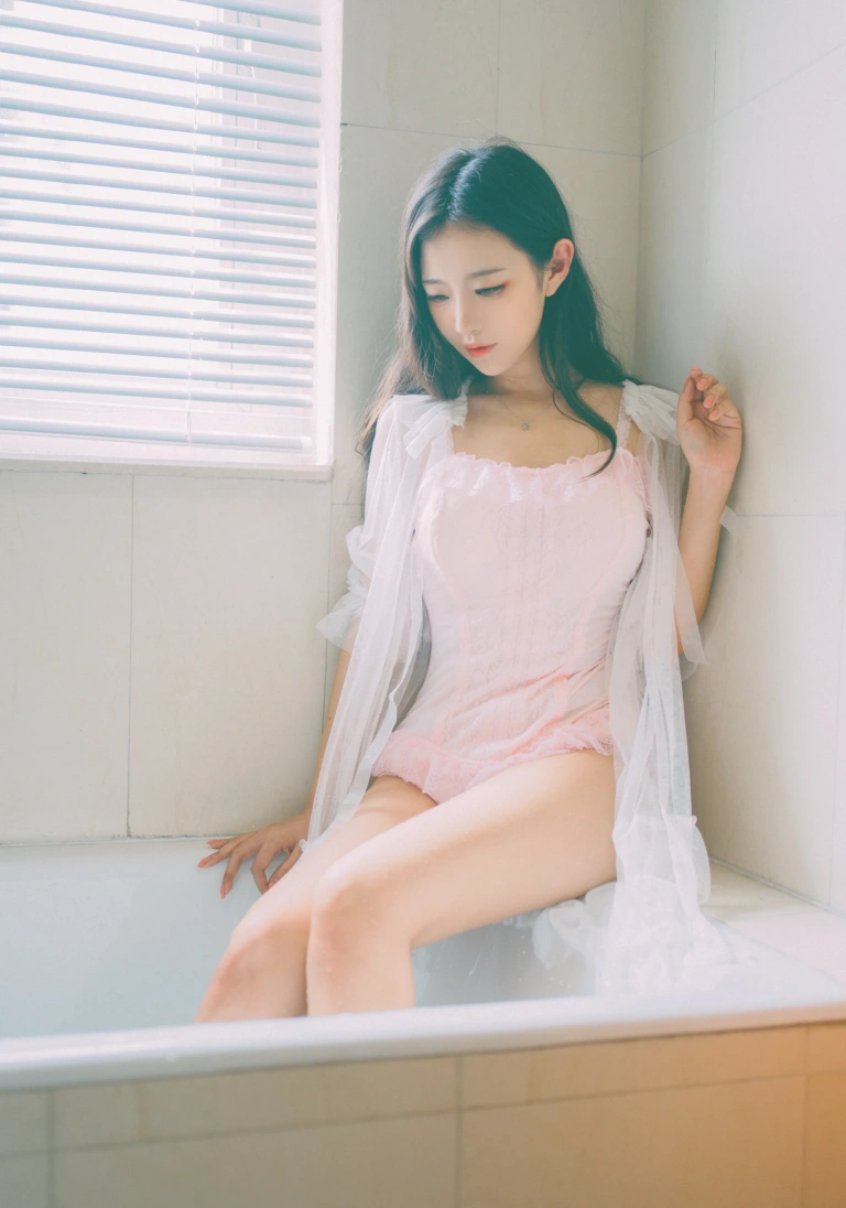 《浴池》｜Shika小鹿鹿 · 9张写真