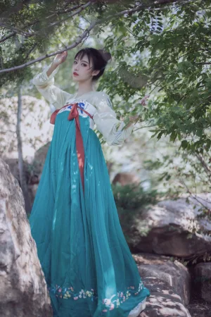 《中秋》｜Shika小鹿鹿 · 18张写真