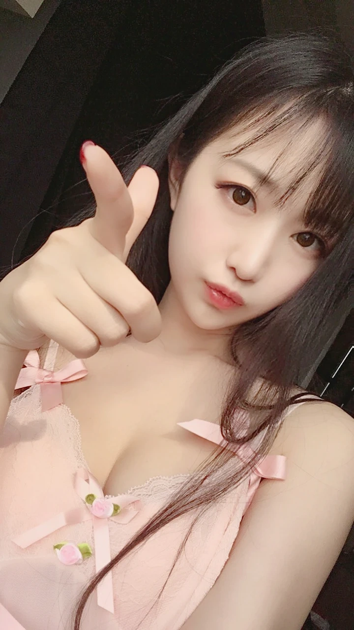 《自拍》｜Shika小鹿鹿 · 80张写真