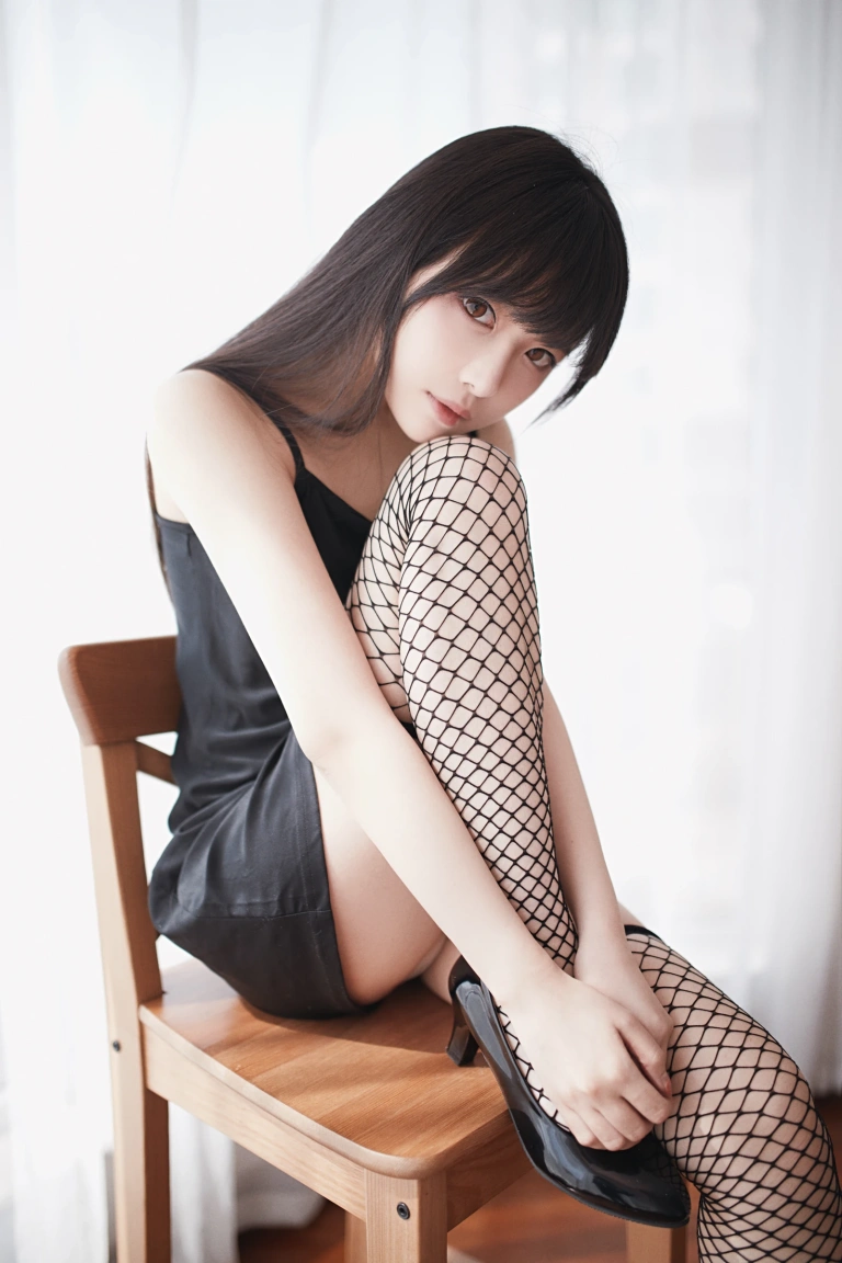 《小鹿乱撞》｜Shika小鹿鹿 · 20张写真