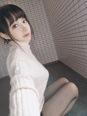 《年上彼女 真爱版》｜Shika小鹿鹿 · 37张写真