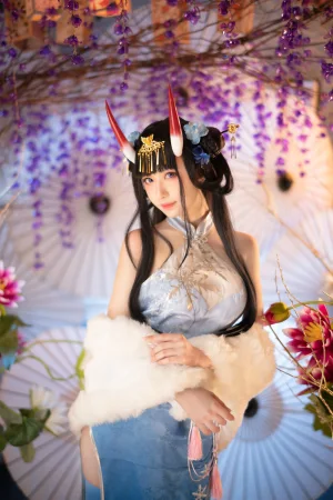 《能代旗袍》｜Shika小鹿鹿 · 19张写真