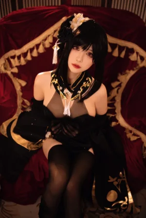 《碧蓝航线 镇海 奇奢花苑》｜Shika小鹿鹿 · 28张写真