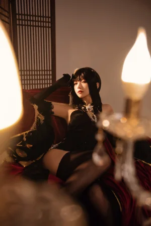《碧蓝航线 镇海 奇奢花苑》｜Shika小鹿鹿 · 28张写真