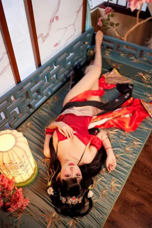 《逸仙 同人凤冠霞帔》｜Shika小鹿鹿 · 27张写真