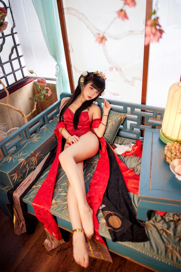《逸仙 同人凤冠霞帔》｜Shika小鹿鹿 · 27张写真