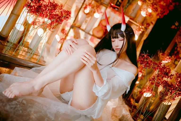 《能代睡衣》｜Shika小鹿鹿 · 17张写真、1 个视频